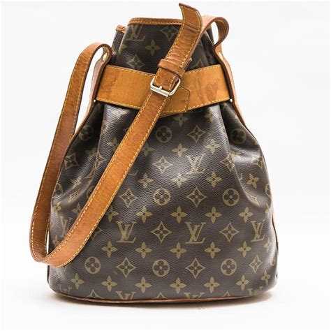 sac seau louis vuitton vintage|Louis Vuitton Epi Leather Sac Seau Vintage .